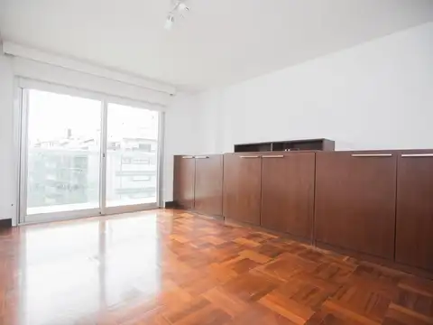 Departamento en Alquiler en Pocitos , $ 2.800
