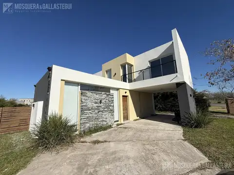 Casa en Alquiler en Pilar del Este - Santa Elena, USD 1.200