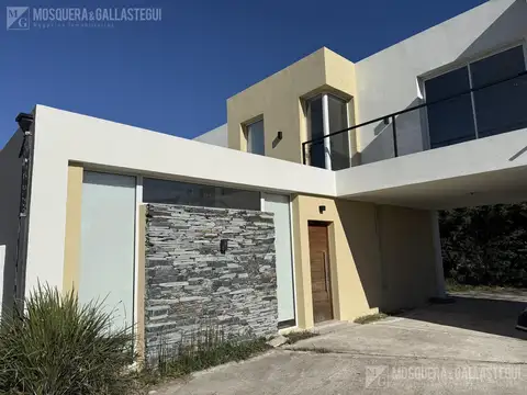 Casa en Alquiler 4 años