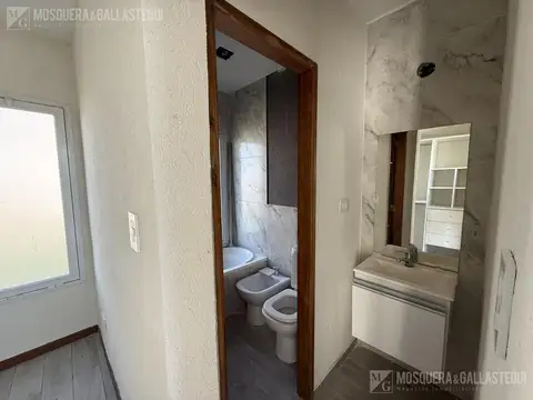 Casa en Alquiler de 3 dormitorios