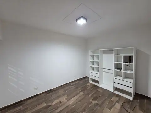 Depto Tipo Casa 2 ambientes con 1 baño