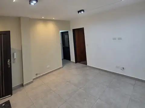 Depto Tipo Casa en Alquiler de 2 ambientes