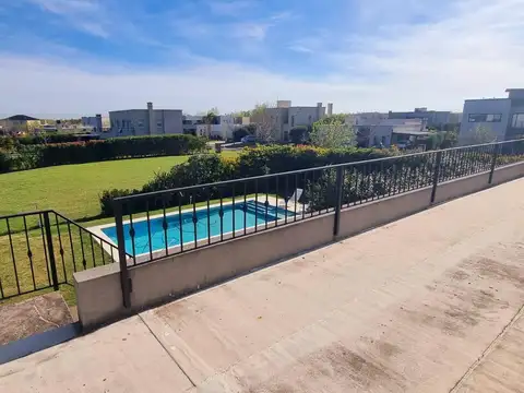 Casa en venta en Barrio el Canton Puerto.