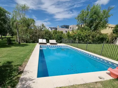 Casa en Alquiler 17 años