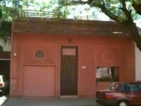 Terreno en Venta 20  mts Fondo