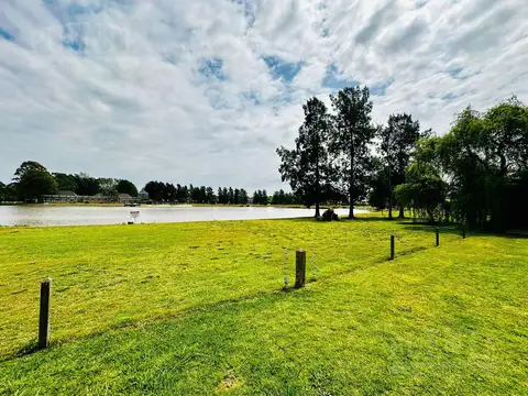El Lauquen con fondo al Lago!!