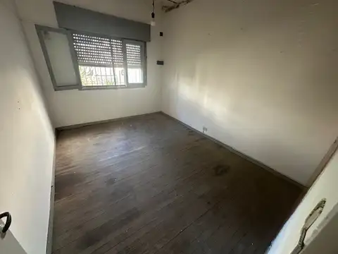 Galpon en Venta en Munro-Oeste, USD 120.000