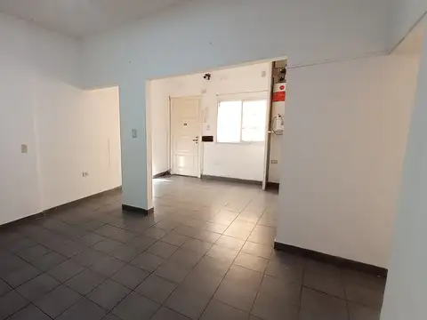 Depto Tipo Casa en Alquiler de 2 ambientes
