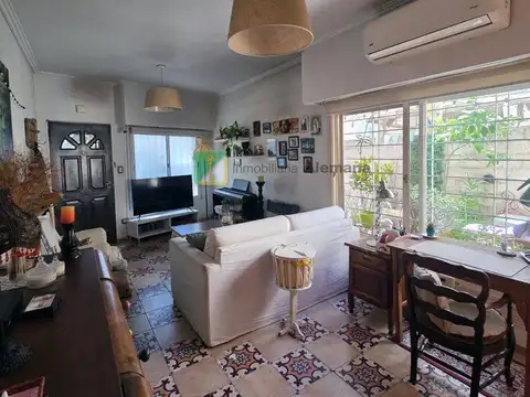 Depto Tipo Casa en Venta de 3 ambientes