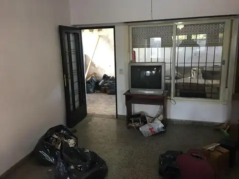 Casa en Venta con 10 cocheras