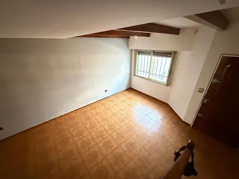 Casa en Venta en Liniers, USD 195.000