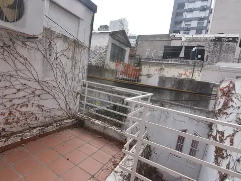 Depto Tipo Casa 2 ambientes con 1 baño