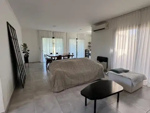 Casa en Venta en San Jorge, USD 155.000