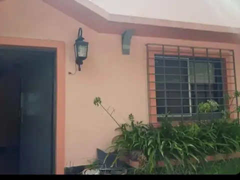 Casa en Villa Adelina