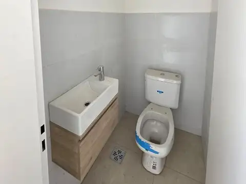Depto Tipo Casa en Venta en Cipolletti, USD 215.000