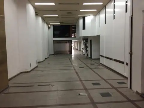 EDIFICIO EN BLOCK  1.700 M2