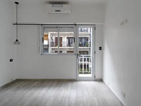 Peña 3100, Piso 2