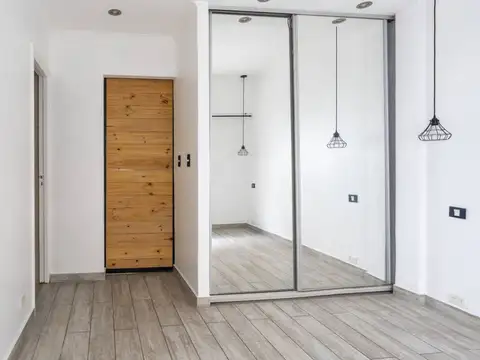 Pena 3100, Piso 2