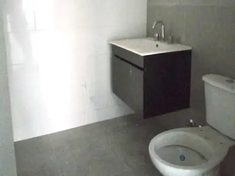 Local en Venta Via Pública
