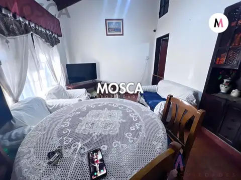 Casa 4 ambientes con 1 baño