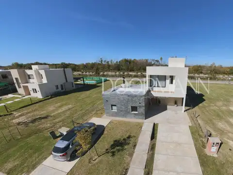 Casa en Venta al Suroeste