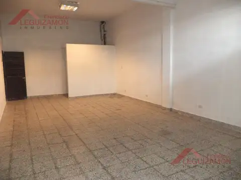 (LEG-1225) LISANDRO DE LA TORRE al 1100 - EXCELENTE UBICACION
