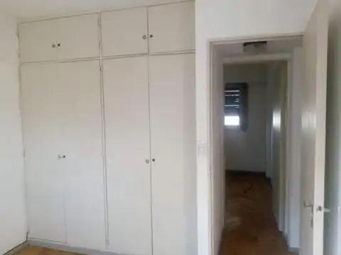 Departamento en Venta en Villa del Parque, USD 110.000