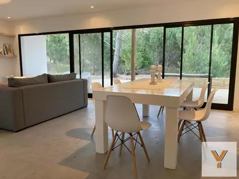 Casa en Venta en Costa Esmeralda, USD 275.000