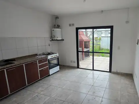 Casa en Alquiler en Umbrales De La Merced, $ 480.000
