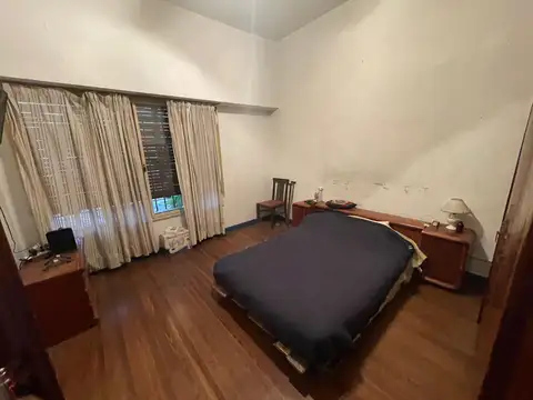 CASA EN PLANTA BAJA (PH)  DE 2 DORMIT EN EXCELENTE ZONA RESIDENCIAL