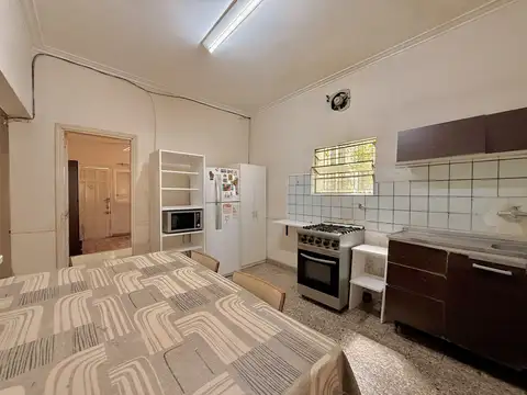 Casa 3 ambientes con 2 baños