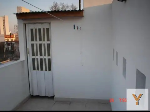 Depto Tipo Casa en Venta 8 años