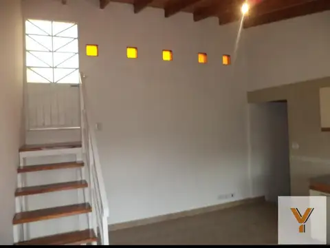 Depto Tipo Casa 3 ambientes con 1 baño