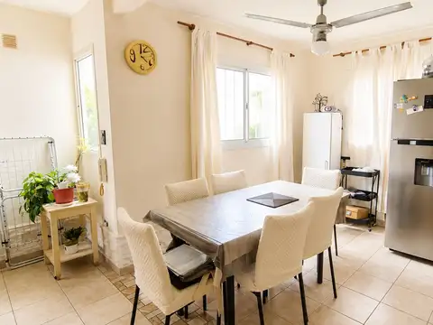 CASA EN VENTA 3 DORMIS APTA CREDITO VILLA ALLENDE