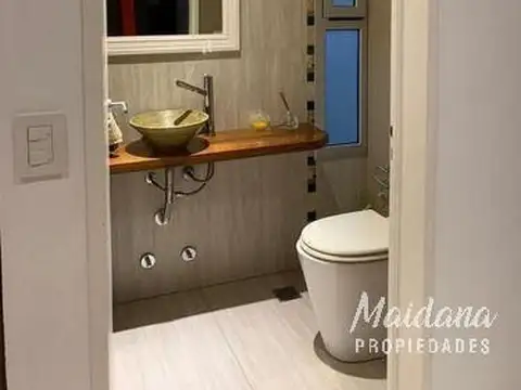 Casa En Venta, 4 Habitaciones. Haras Santa Maria