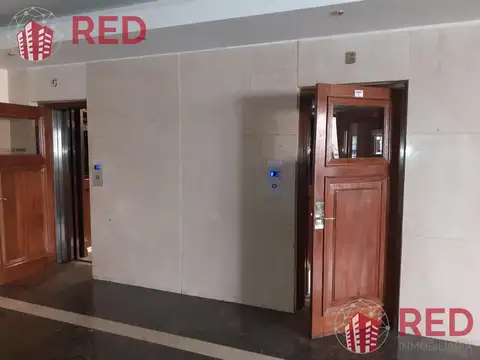 Departamento 6 ambientes con 2 baños