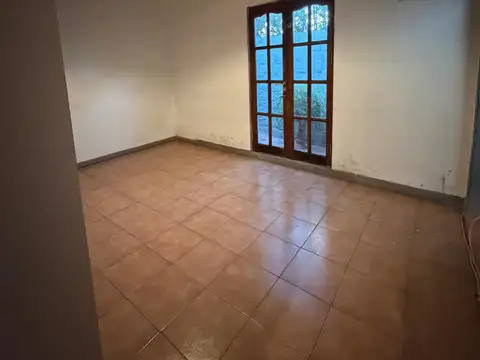 CASA EN BARRIO CERRADO CHACRAS DE CORIA
