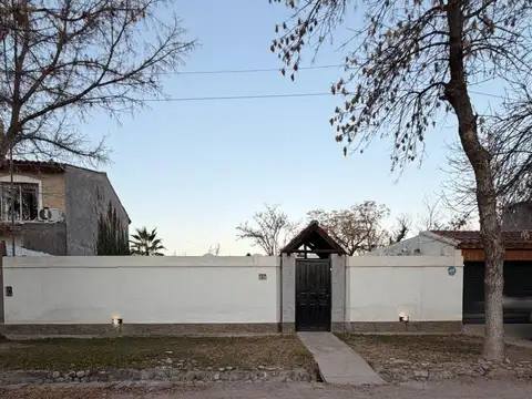 Casa en Venta en Chacras de Coria, USD 145.000