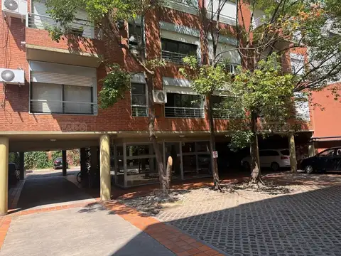 Moreno (2do. cuerpo) 100