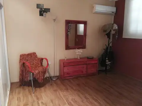 Depto Tipo Casa en Alquiler al Este