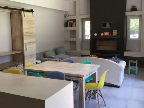 Casa en Venta en Villa de Mayo, USD 399.000