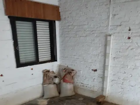 Casa en Alquiler con 1 cochera