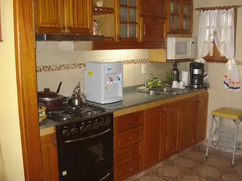 Depto Tipo Casa en Venta en Ramos Mejia Sur, USD 89.000