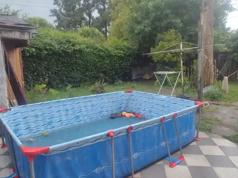 Casa en venta en Las Malvinas