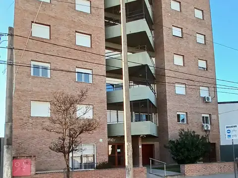 Ingeniero Olmos 100