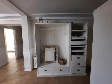 Venta casa en Los  Alcanfores 5 dormitorios UF 100