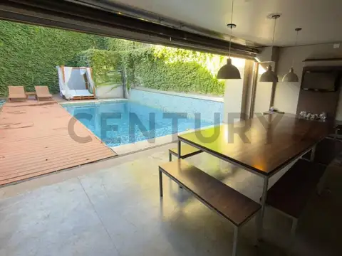 Casa en Venta en Parque Chacabuco, USD 460.000