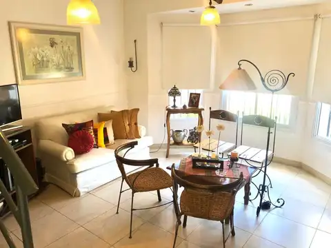 Nicasio Oroño al 1200