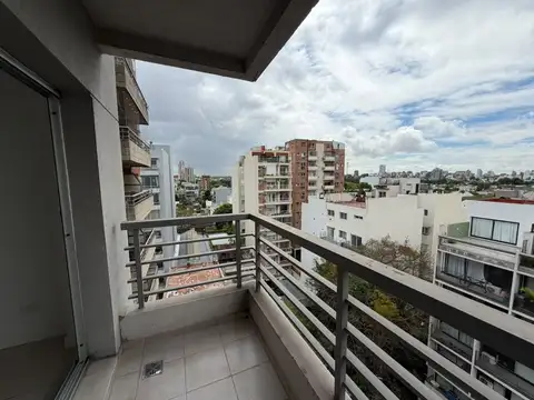 Alquiler | Departamento 2 ambientes con balcón | Saavedra