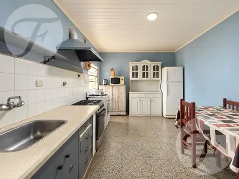 Casa en Venta con 1 cochera